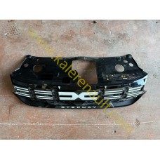 Dacia Sandero Stepway 3 Ön Panjur 622562358R 622564166R Dacia Sandero Stepway 3 Ön Panjur 622562358R 622564166R