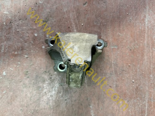Renault Clio 4 1.2 TCe Aks Ayağı 397748189R