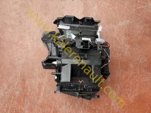 Dacia Duster 2 Kalorifer Kazanı 272707351R