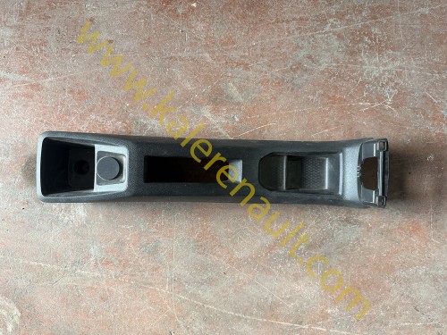 Renault Express 2 Orta Konsol Arka 363154475R