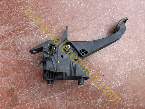 Renault Express 2 Debriyaj Pedalı 465033510R