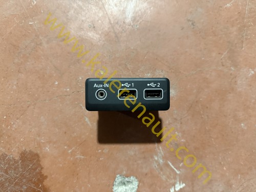 Renault Megane 4 USB Girişi 280231941R