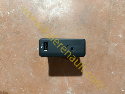 Renault Megane 4 USB Girişi 280235216R