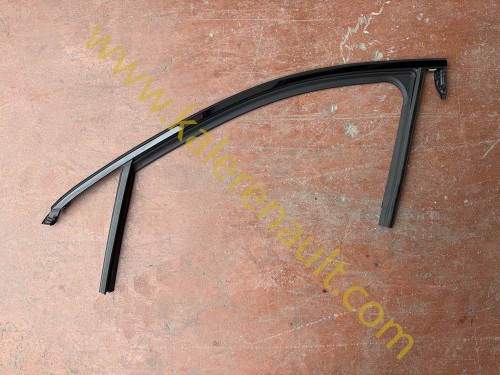 Renault Austral Sol Ön Kapı Cam Fitili Alpine 803310182R