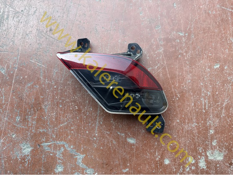 Renault Austral Sağ Arka Reflektör Sis Lambası 265808773R