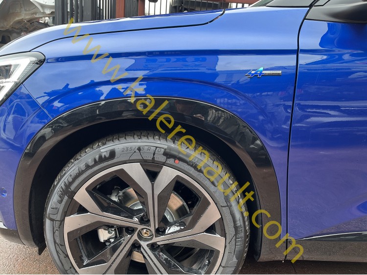 Renault Austral Sol Ön Çamurluk (Demir Mavi)