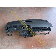 Renault Austral Komple Göğüs Torpido 681036904R 681008606R