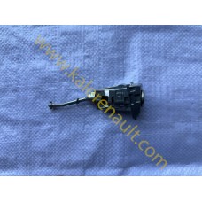 Renault Austral Sol Ön Kapı Kilit Fişeği 8201741856 Renault Austral Sol Ön Kapı Kilit Fişeği 8201741856