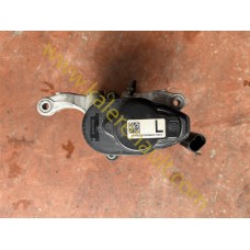 Renault Austral Sol Arka Fren Merkezi 440118157R 440106UB0B Renault Austral Sol Arka Fren Merkezi 440118157R 440106UB0B