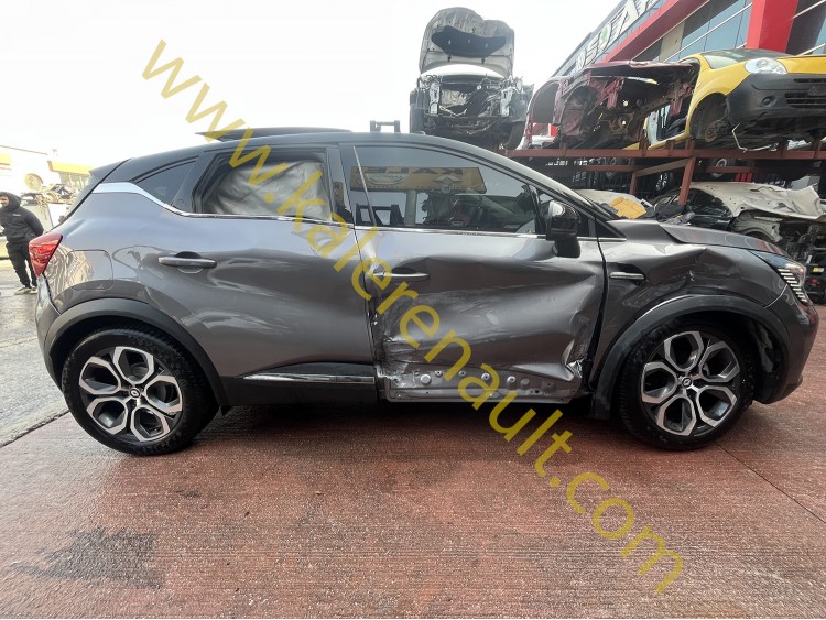 Renault Captur 2 Sağ - Sol - Ön - Arka Marşpiyel (Bulut Gri)