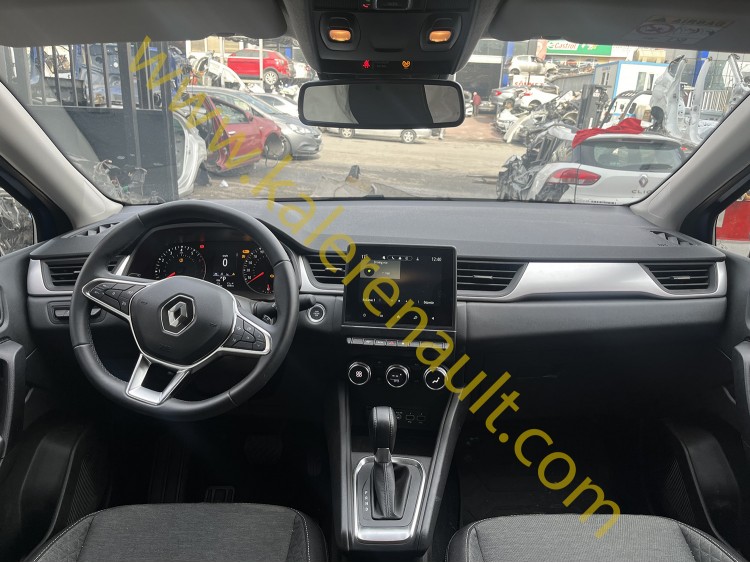 Renault Captur 2 Komple Göğüs Torpido 681001063R