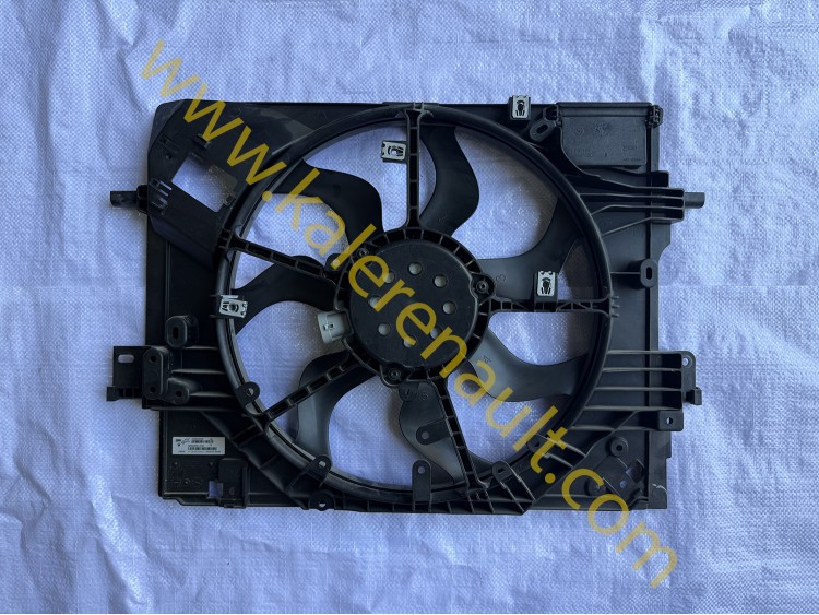 Renault Captur 2 1.3 TCe Fan Motoru Komple 214810411R