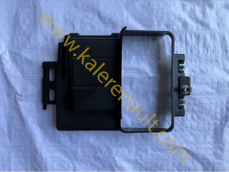 Renault Captur 2 1.3 TCe İntercooler Hava Yönlendirici 215587717R
