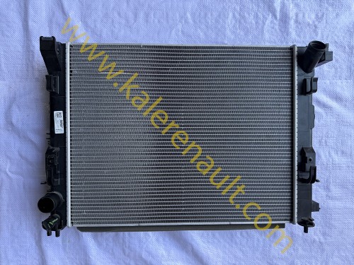 Renault Captur 2 1.3 TCe Motor Su Radyatörü 214106666R