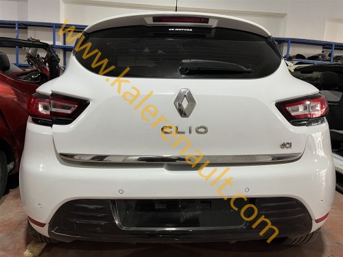 Renault Clio 4 Arka Tampon (Beyaz)