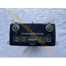 Renault Clio 4 Teyp 281152401R Renault Clio 4 Teyp 281152401R