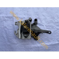 Renault Clio 4 Sol Şanzıman Kulağı 112533062R 112220744R Renault Clio 4 Sol Şanzıman Kulağı 112533062R 112220744R
