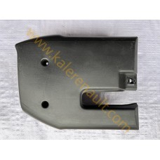 Renault Clio 4 Direksiyon Alt Bakalit Kapağı 484724749R Renault Clio 4 Direksiyon Alt Bakalit Kapağı 484724749R