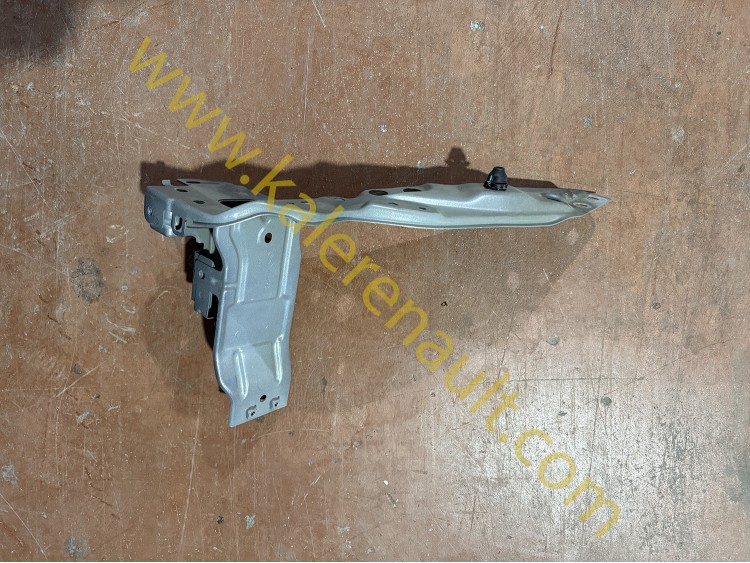 Renault Duster 3 Sol Far Yuvası 625196459R 625131475R