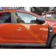 Dacia Duster 2 Sağ Ön Dış Cam Sıyırıcı Fitil 808205813R Dacia Duster 2 Sağ Ön Dış Cam Sıyırıcı Fitil 808205813R