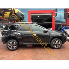 Dacia Duster 2 Sağ Tavan Barı 738200451R Dacia Duster 2 Sağ Tavan Barı 738200451R