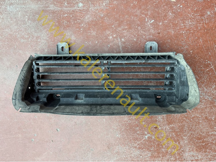 Dacia Duster 2 1.3 TCe Radyatör Havalandırma Izgarası 214F63070R