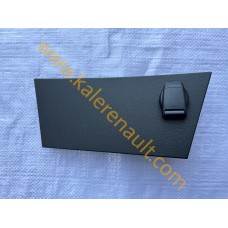 Dacia Duster 2 Çakmaklık Çerçevesi 682649416R Dacia Duster 2 Çakmaklık Çerçevesi 682649416R
