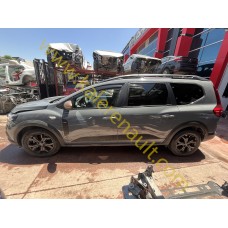 Dacia Jogger Sol Arka Kelebek Camı 833079816R Dacia Jogger Sol Arka Kelebek Camı 833079816R