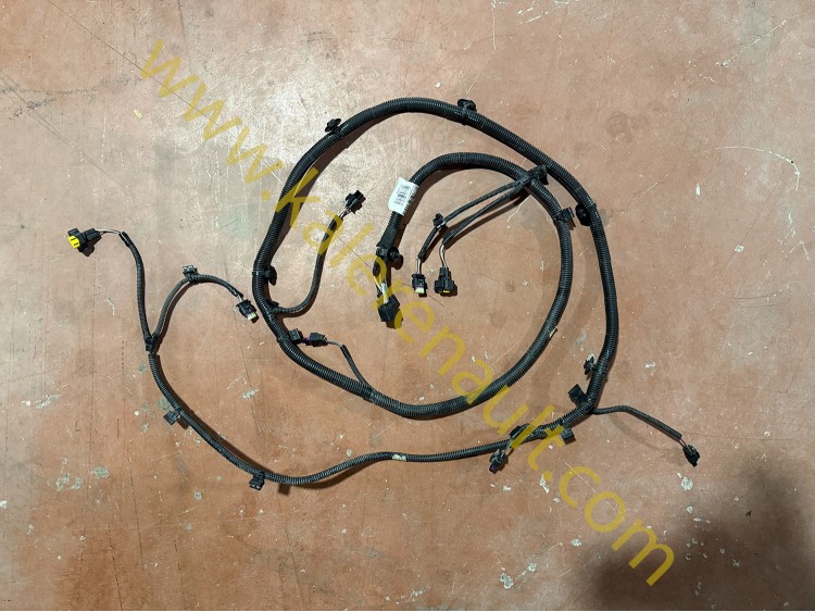 Renault Megane 4 Faz 2 Ön Tampon Tesisatı Kör Noktalı 240706888R