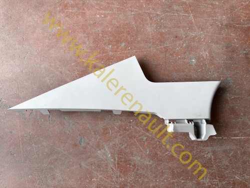 Renault Megane 4 Sol Arka Direk İç Kaplaması Üst 769356196R Renault Megane 4 Sol Arka Direk İç Kaplaması Üst 769356196R