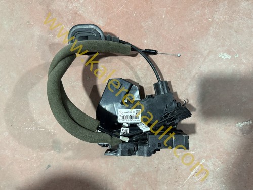 Renault Megane 4 Sağ Arka Kapı Kilidi 825023014R