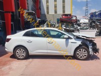 Renault Megane 4 Tavan Arka Komple (Beyaz) Renault Megane 4 Tavan Arka Komple (Beyaz)