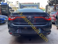 Renault Megane 4 Arka Bagaj Kapağı (Titanyum Gri) 901001568R Renault Megane 4 Arka Bagaj Kapağı (Titanyum Gri) 901001568R