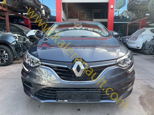 Renault Megane 4 Ön Tampon Faz 2 (Titanyum Gri)