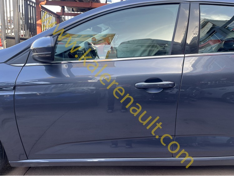 Renault Megane 4 Sol Ön Kapı (Titanyum Gri)