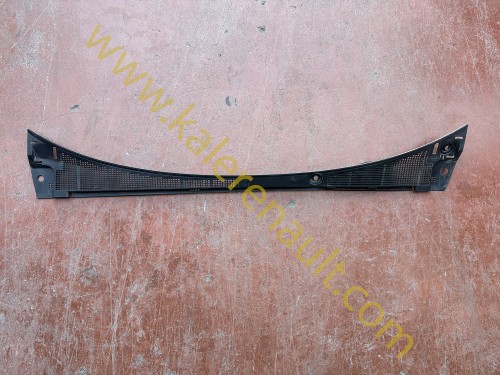 Renault Megane 4 Ön Cam Izgarası 668118966R