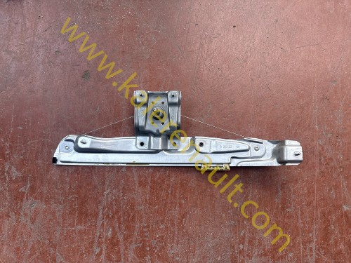 Dacia Sandero 3 Sol Arka Cam Krikosu Manuel 827218916R