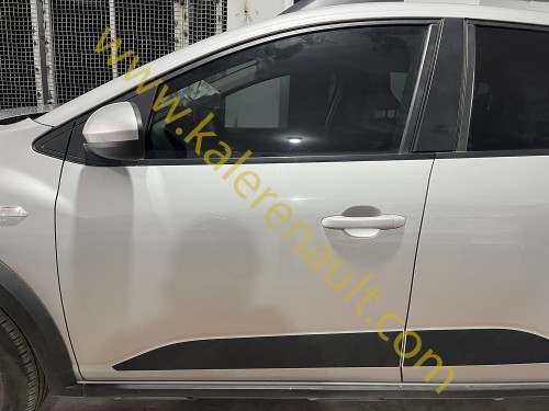 Dacia Sandero 3 Sol Ön Kapı (Ayışığı Gri)