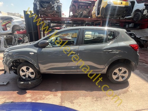 Dacia Sandero 3 Sol Arka Çeyrek - Çamurluk Kesme (Duman Gri)