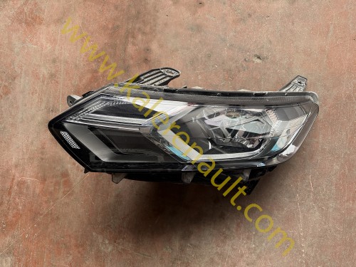 Dacia Sandero 3 Sol Ön Far 260602809R