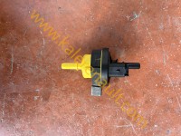 Dacia Sandero 3 Kanister Valfi 149304569R Dacia Sandero 3 Kanister Valfi 149304569R