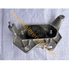 Dacia Sandero 3 Sol Şanzıman Kulağı 112535643R Dacia Sandero 3 Sol Şanzıman Kulağı 112535643R