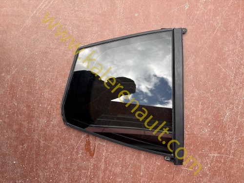 Renault Taliant Sağ Arka Kelebek Camı 822302593R
