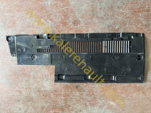 Renault Clio 5 Marşpiyel Alt Muhafaza Sağ 748146832R Renault Clio 5 Marşpiyel Alt Muhafaza Sağ 748146832R