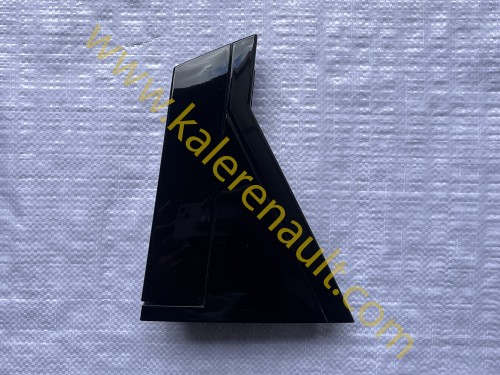 Renault Clio 5 Sağ Arka Dış Kapı Açma Kolu (Parlak Siyah) 826066554R