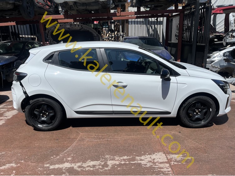 Renault Clio 5 Kesme Marşpiyel Sağ Sol Ön Arka (Beyaz)