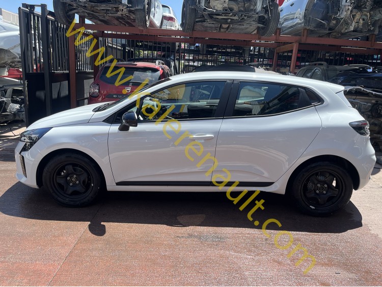 Renault Clio 5 Kesme Tavan Arka Komple Dolu (Beyaz)