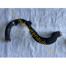 Dacia Duster 2 1.0 TCe Üst Turbo Hortumu 144604864R Dacia Duster 2 1.0 TCe Üst Turbo Hortumu 144604864R