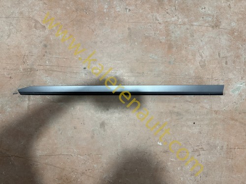 Renault Clio 5.5 PH2 Sol Ön Kapı Bandı Alpine 808C71267R 808777837R