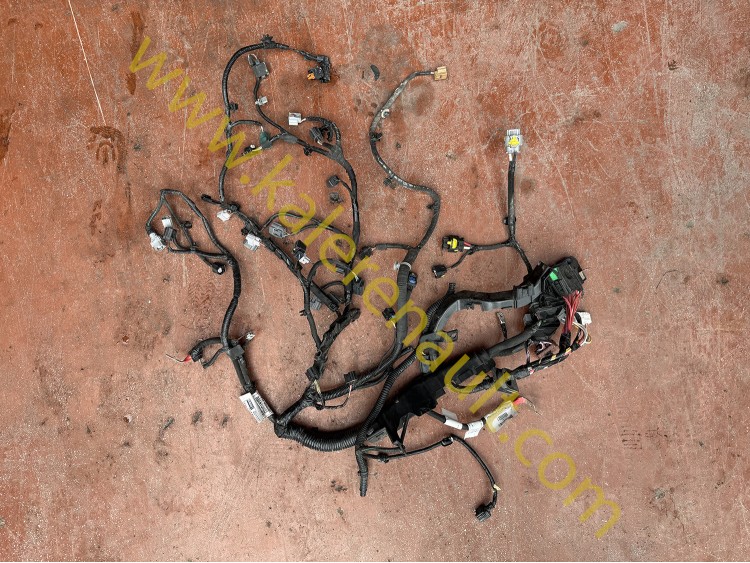 Renault Clio 5 1.0 TCe Manuel Motor Tesisatı 240110831S